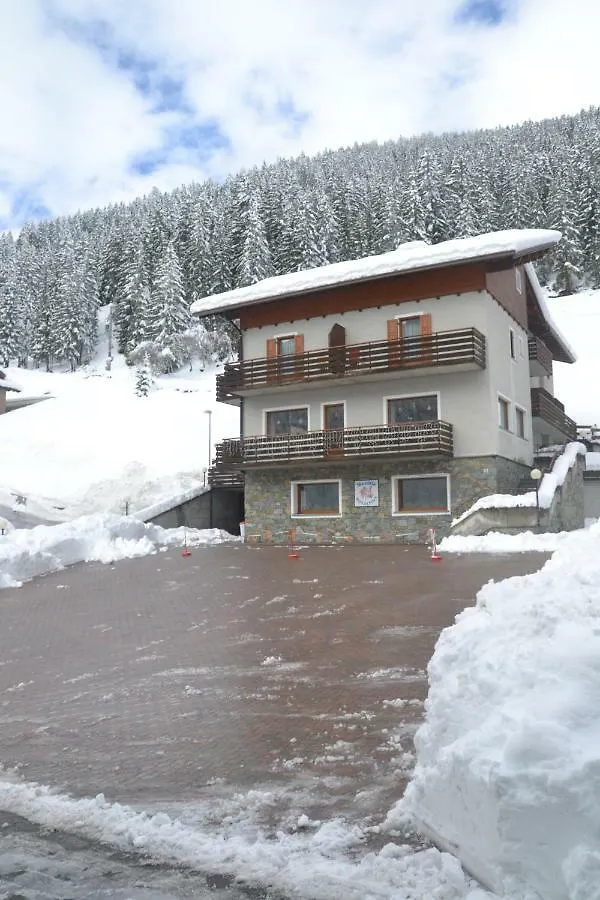 Meuble Rosalpina Hotel Valdidentro  Isolaccia